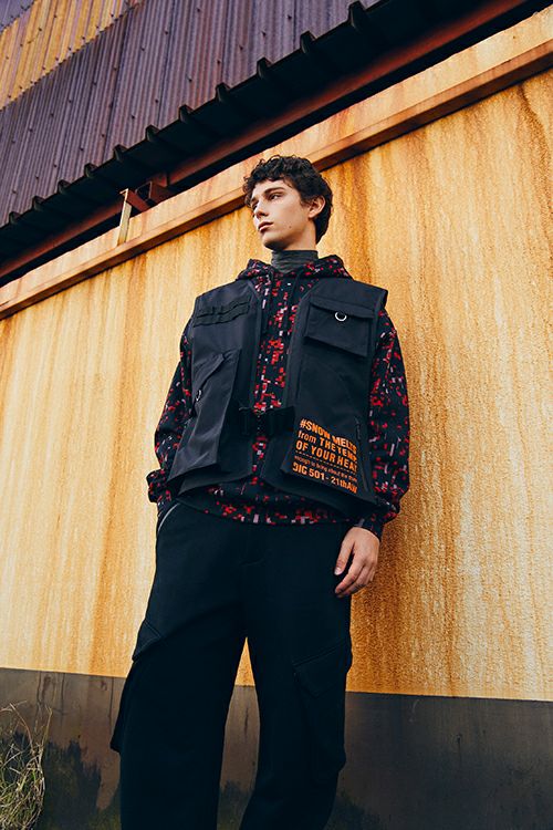 OVERSIZED COVERED VEST｛M-JK-04｝【[01]BLACK】 | DIG公式オンライン