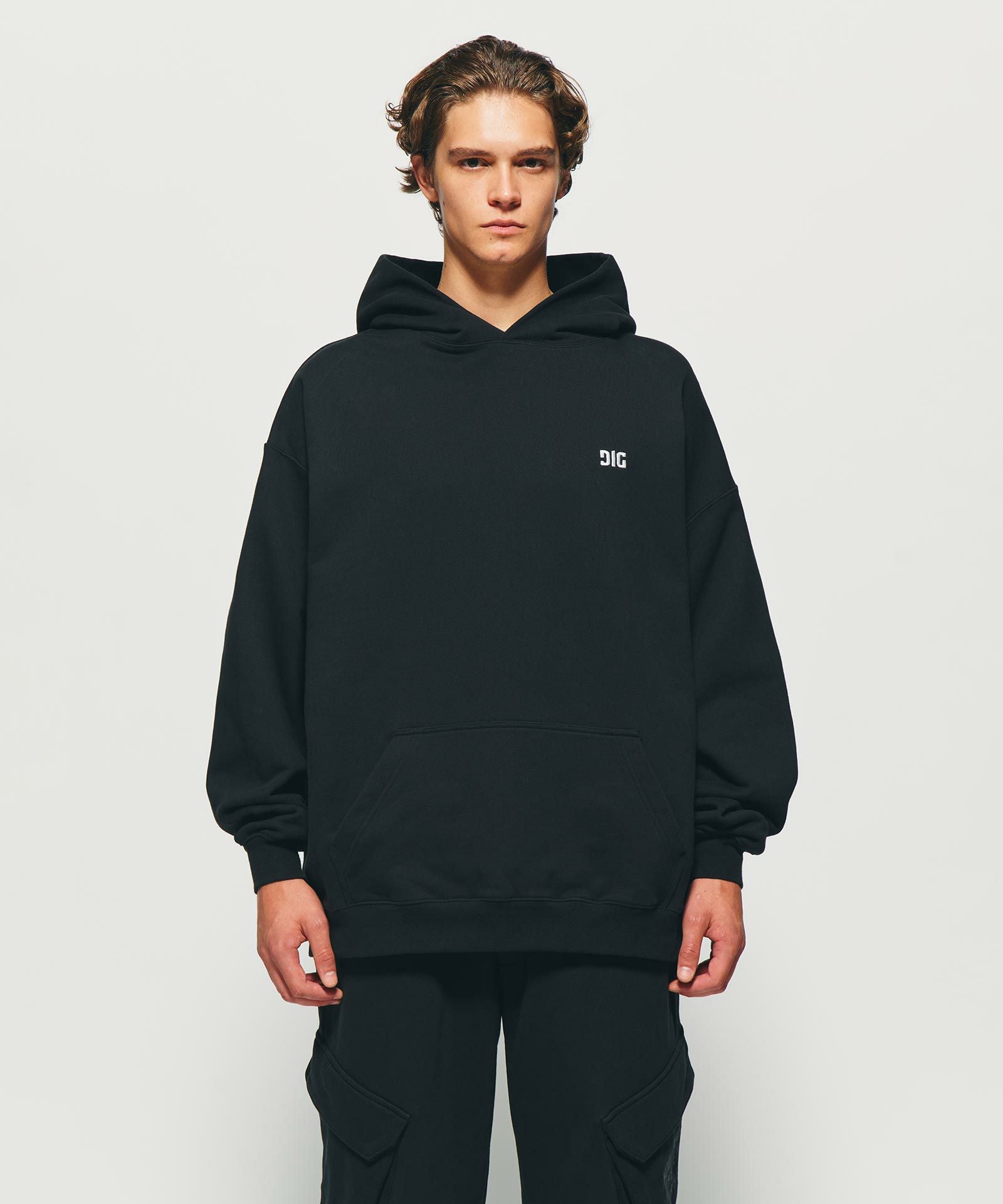DIG SIGNATURE EMBROIDERED LOGO HOODIE｛CT-07｝【[01]BLACK】 | DIG